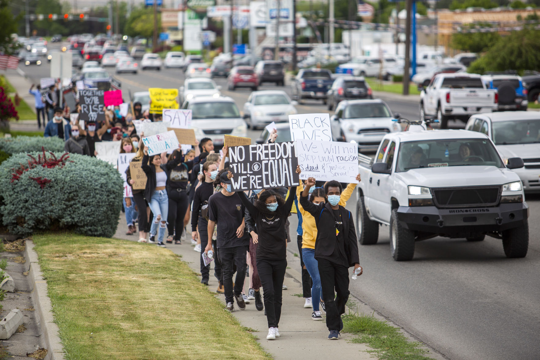 Citizens gather to protest police brutality